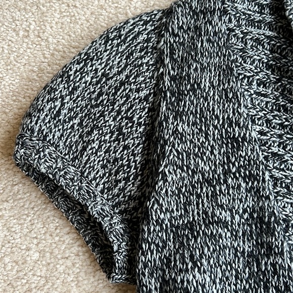 BCBG Max Azria cardigan sweater - Medium - Picture 6 of 10